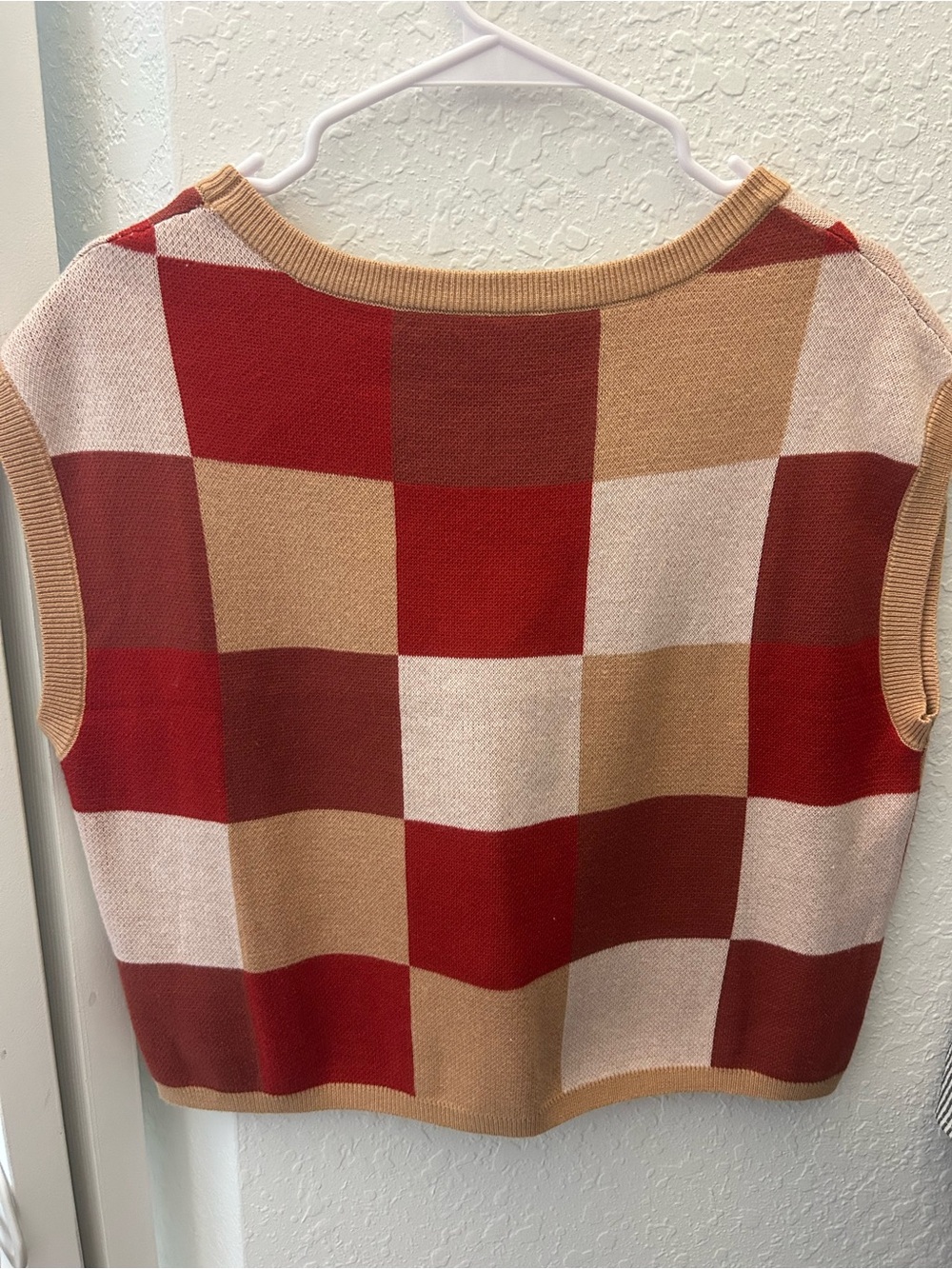 Checked Knit Sleeveless Sweater Vest - Red & Tan - Picture 2 of 2